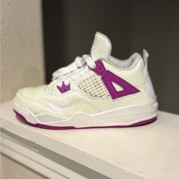 Air Jordan 4 Retro Athletic Shoes ‘Hyper Violet’ FQ1312 151 - Kids Size 13C - Picture 4 of 9